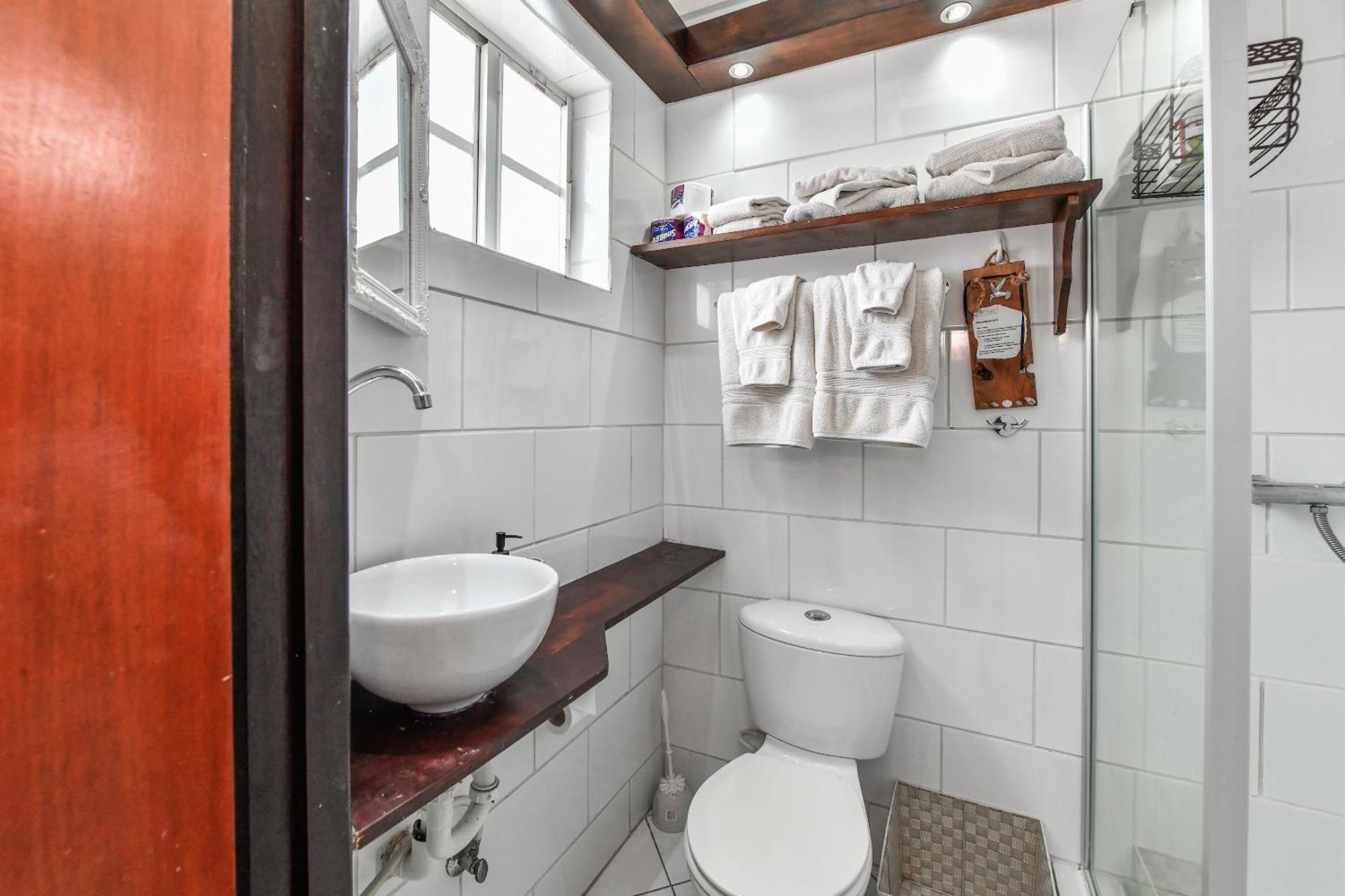 Brisas Studio Apartments Palm Beach Exterior foto